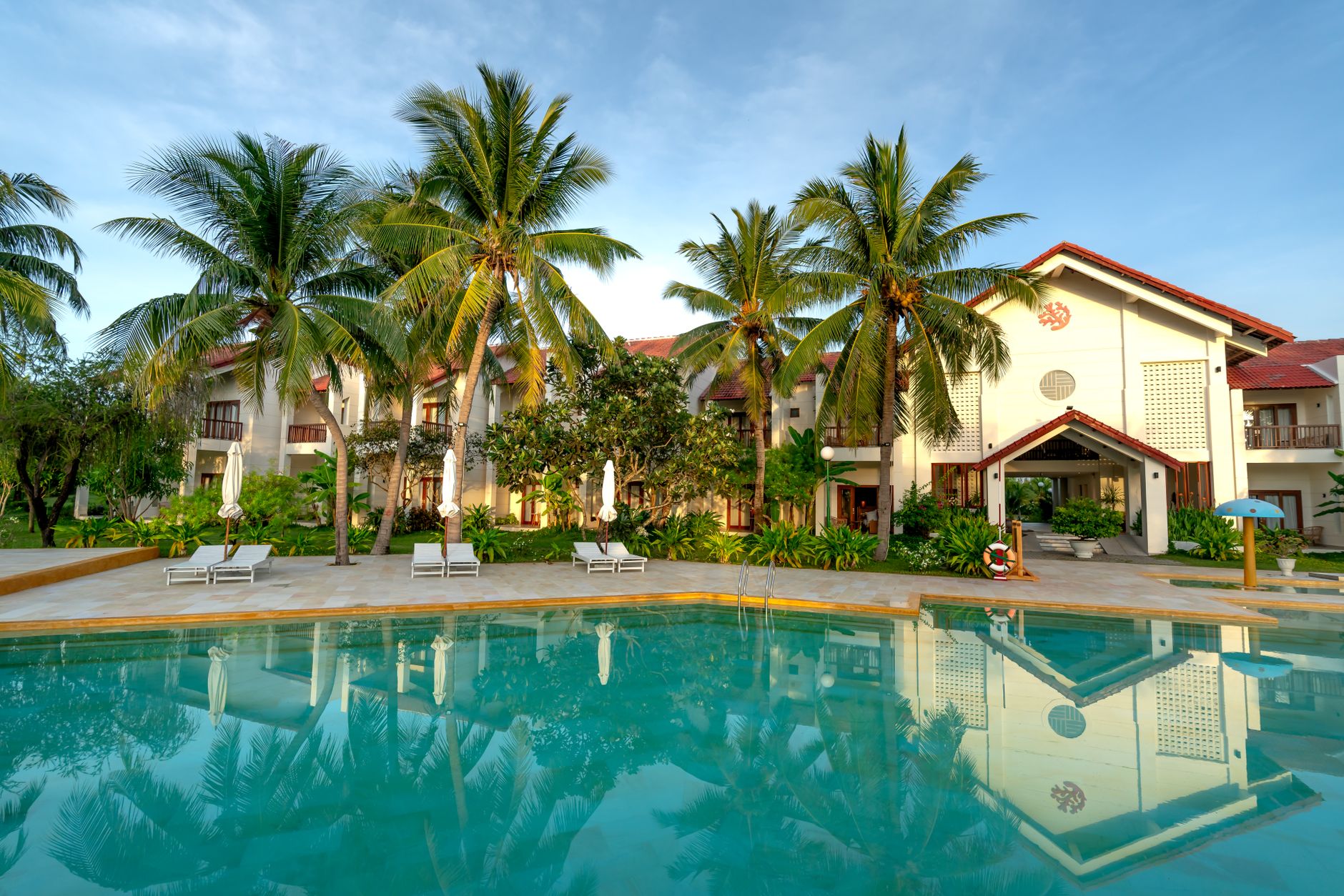 Rooftop pool